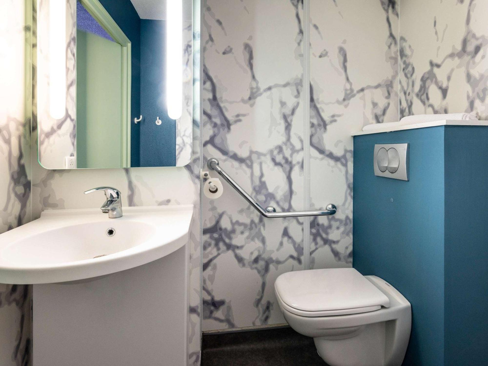 Ibis Budget Saint-Etienne Stade Ngoại thất bức ảnh