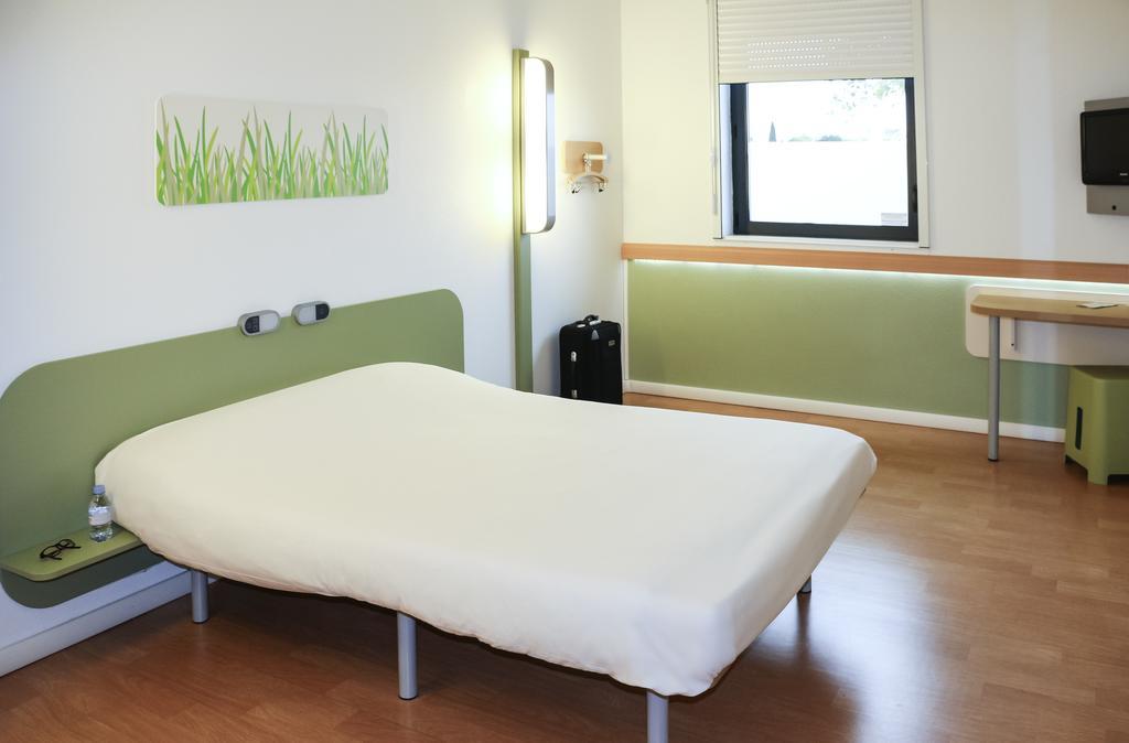 Ibis Budget Saint-Etienne Stade Phòng bức ảnh
