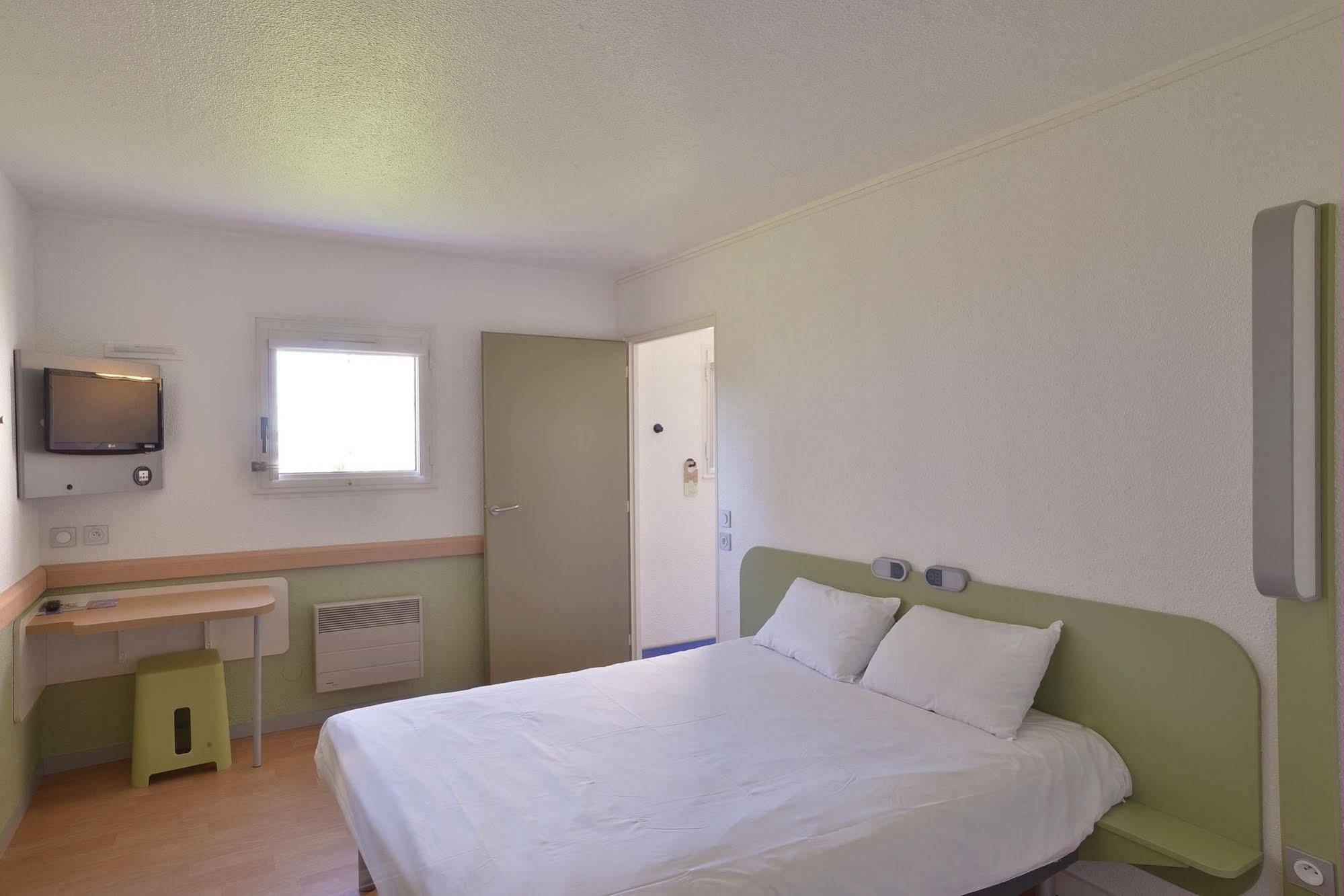 Ibis Budget Saint-Etienne Stade Ngoại thất bức ảnh