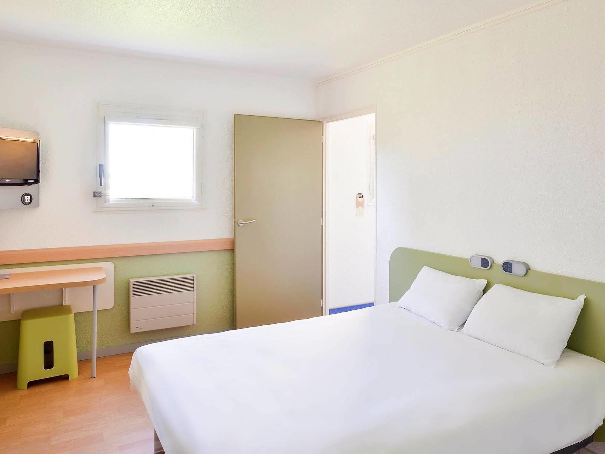 Ibis Budget Saint-Etienne Stade Ngoại thất bức ảnh